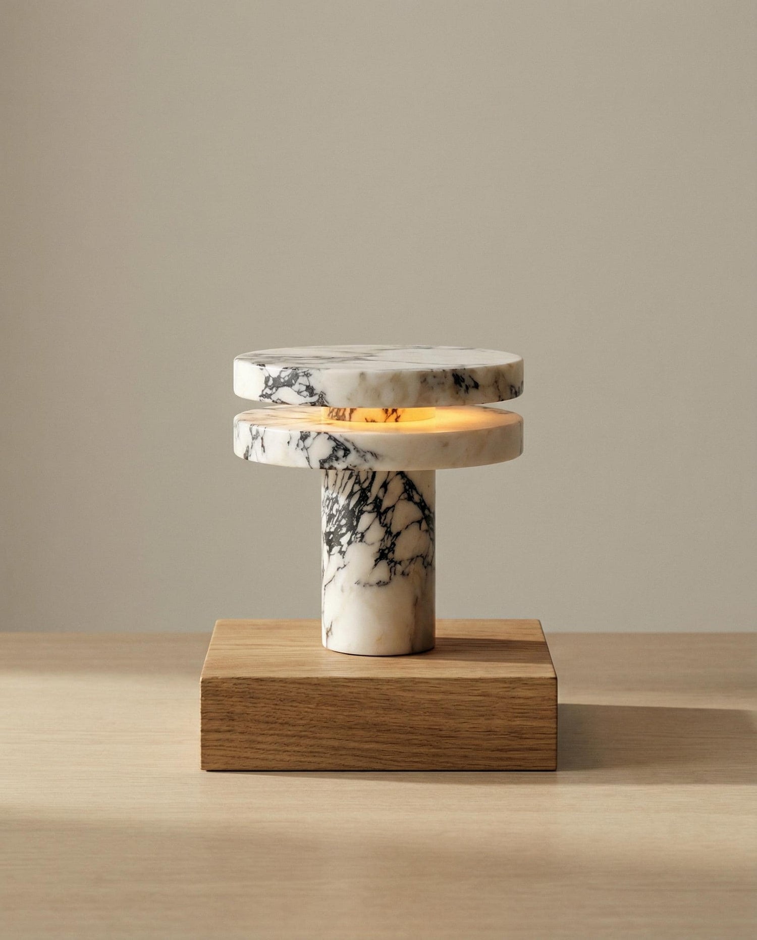 The Eclipse — Marble Disc Table Lamp